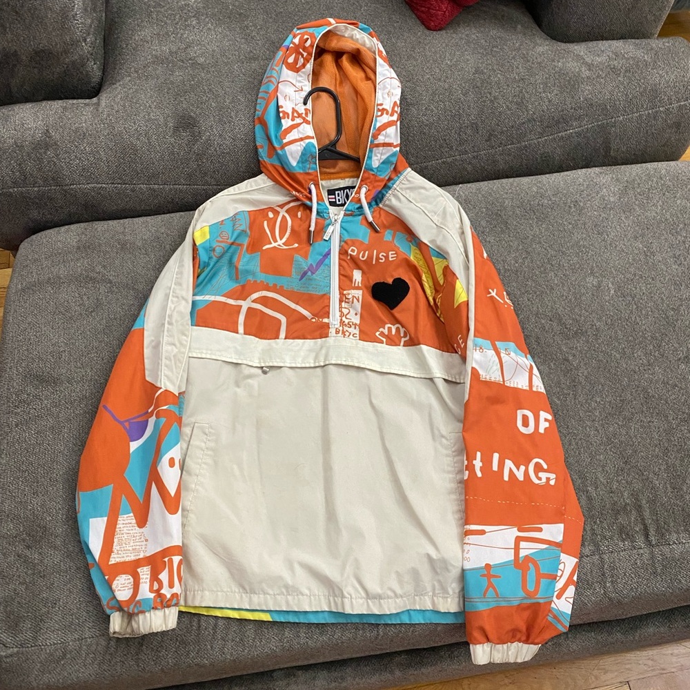 Wind breaker